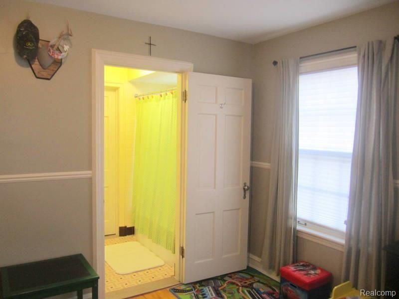 304 Mission Road Sault Ste. Marie, MI 49783 - Photo 16 of 25 16.jpg