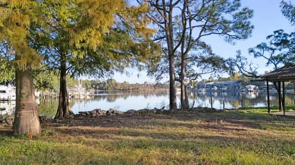 $446,900 | 404 Seville Circle, Niceville, FL 32578