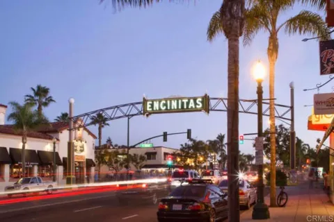 $1,188,000 | 687 South Coast Highway 101, Unit 308, Encinitas, CA 92024