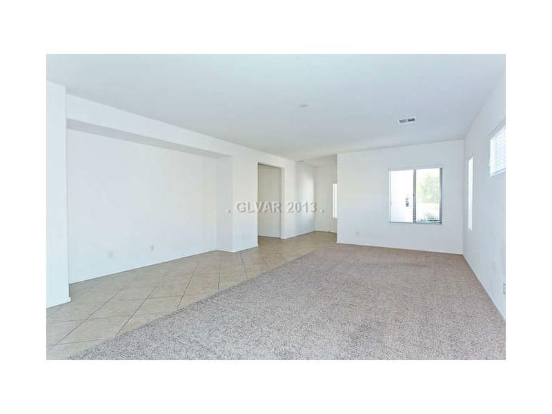 2624 Rue Toulouse Avenue Henderson, NV 89044 - Photo 17 of 26 Property Photo. Living Room
