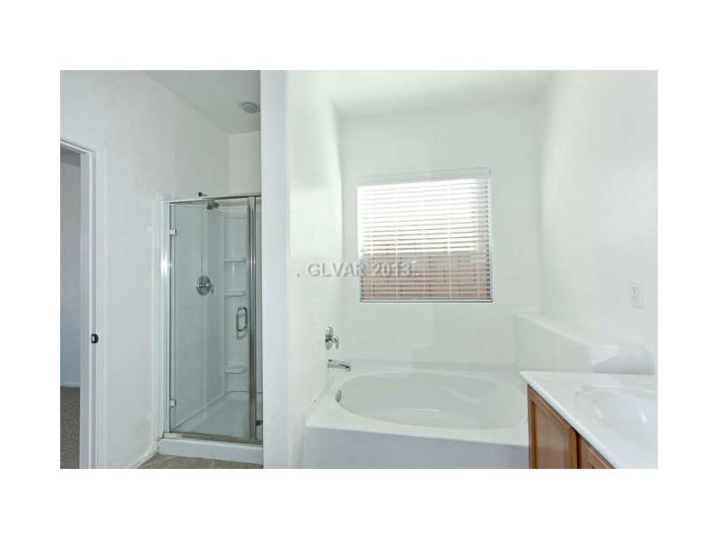 2624 Rue Toulouse Avenue Henderson, NV 89044 - Photo 24 of 26 Property Photo. Master Bath