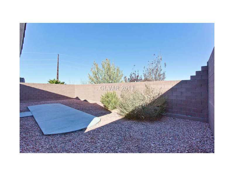 2624 Rue Toulouse Avenue Henderson, NV 89044 - Photo 4 of 26 Property Photo. Backyard