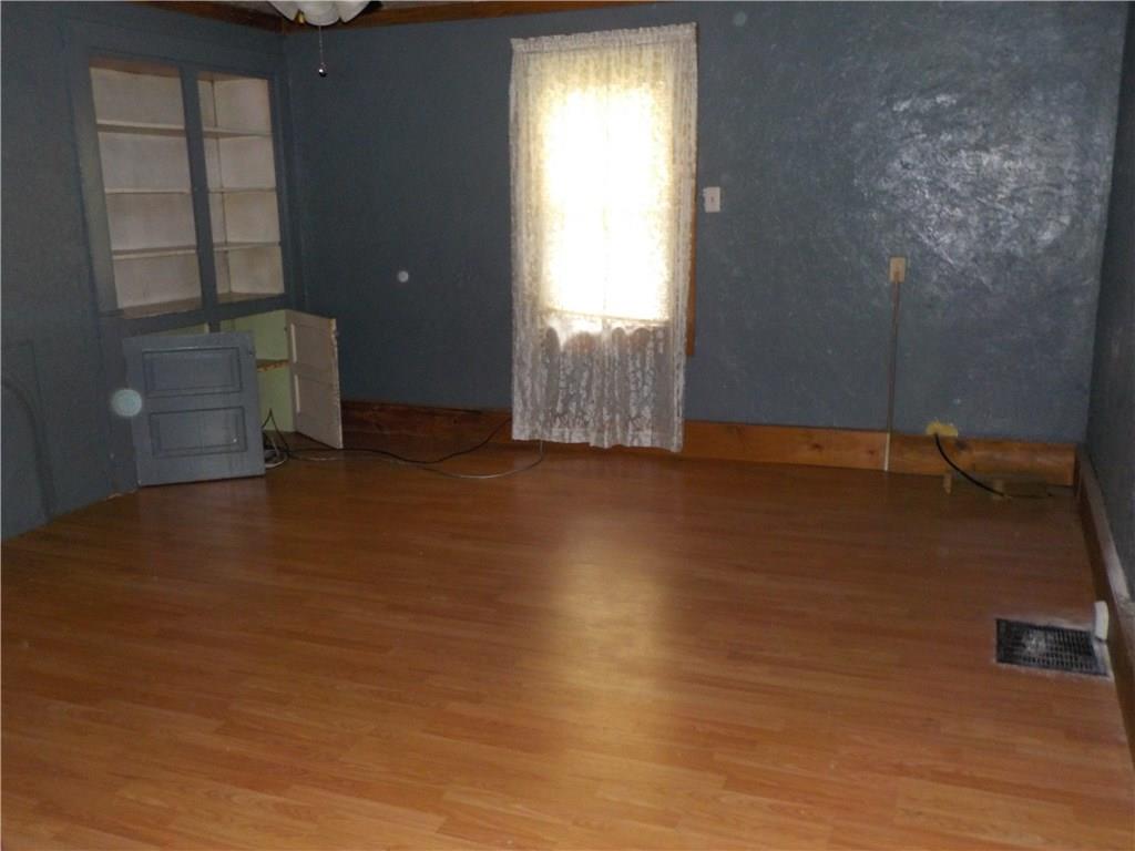 186 Central Road Tarrs, PA 15688 - Photo 3 of 12 Gallery Image 3