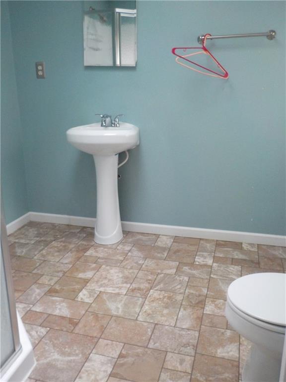186 Central Road Tarrs, PA 15688 - Photo 4 of 12 Gallery Image 4