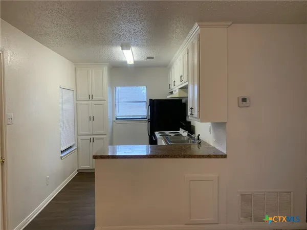 $800 | 116 West Stacie Road, Harker Heights, TX 76548