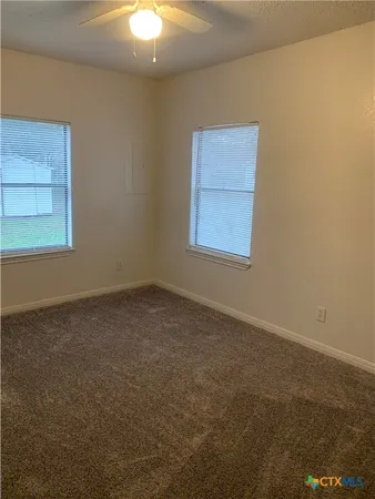$800 | 116 West Stacie Road, Harker Heights, TX 76548