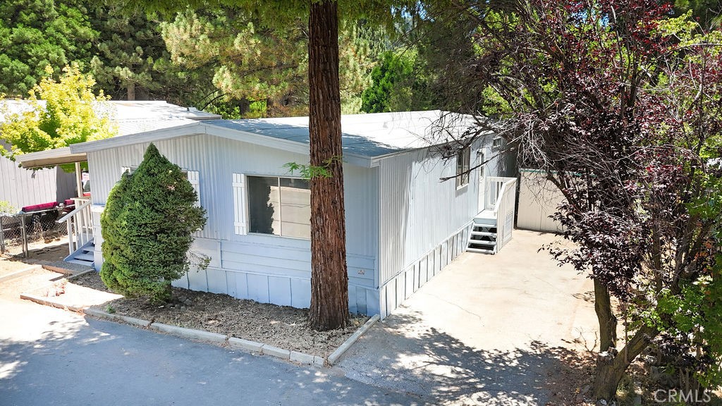 22899 Byron Road, Unit 24 Crestline, CA 92325 - Photo 35 of 41