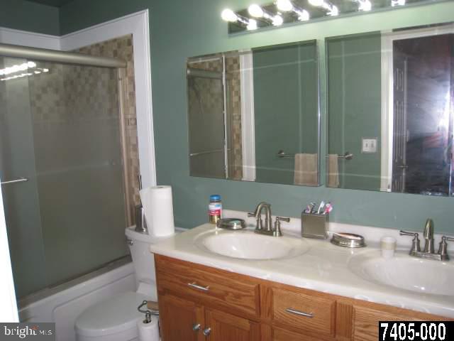 185 Coventry Cross Road Mount Wolf, PA 17347 - Photo 8 of 18 Gallery Image 8