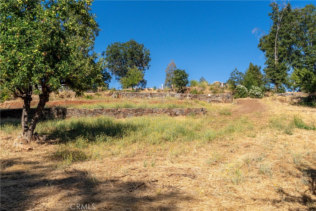 1557 La Grand View Road Paradise, CA 95969 - Photo 16 of 28 Gallery Image 16