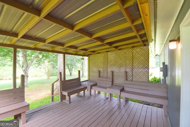 a view of a partially built entryway