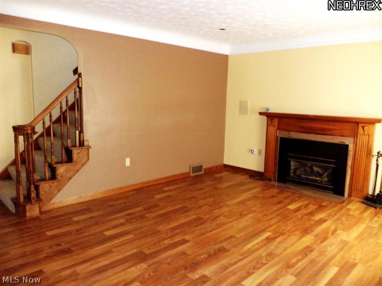 4703 Chestnut Road Independence, OH 44131 - Photo 5 of 23
