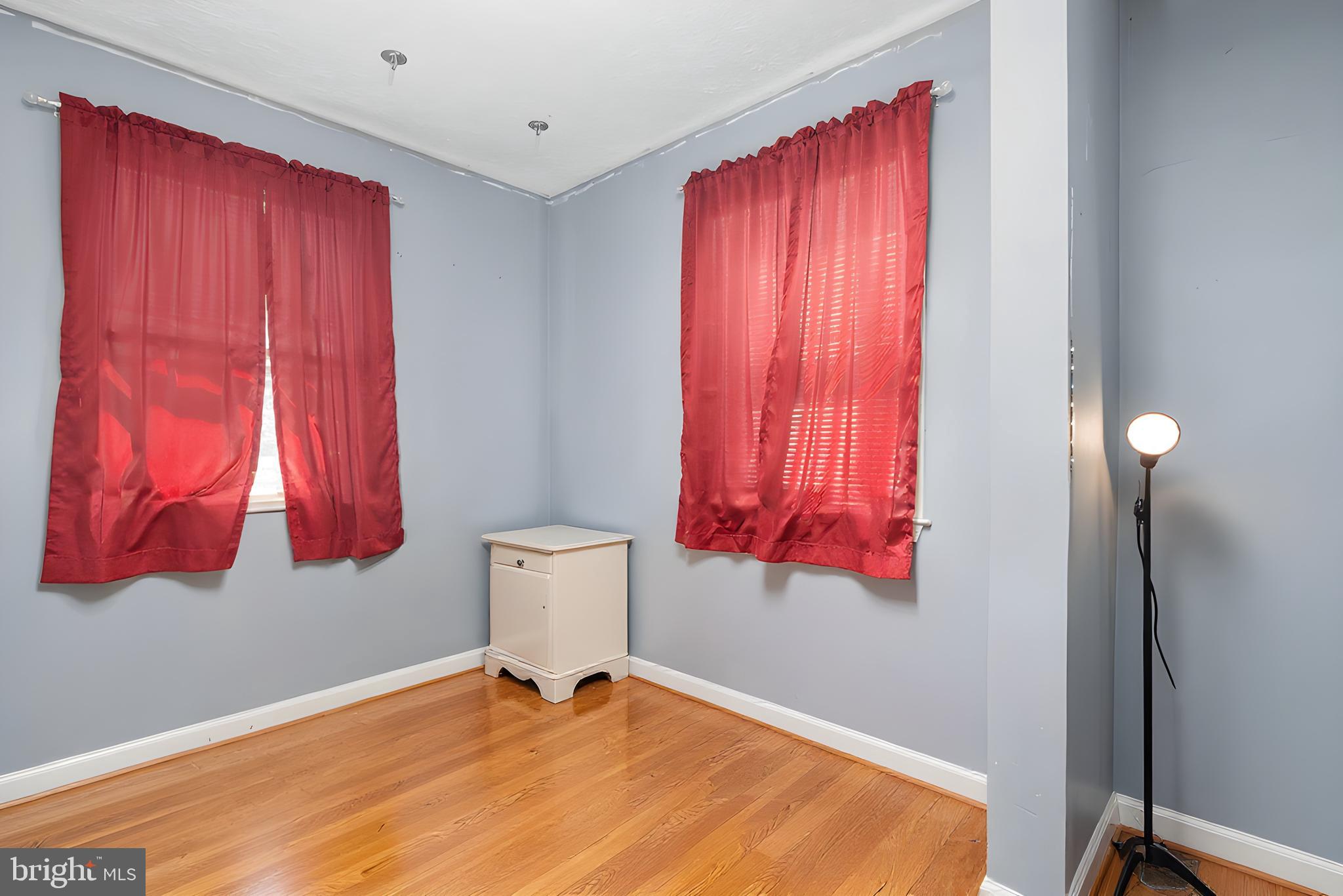 1839 Harbor Drive Chester, MD 21619 - Photo 14 of 23 a room with a window and closet