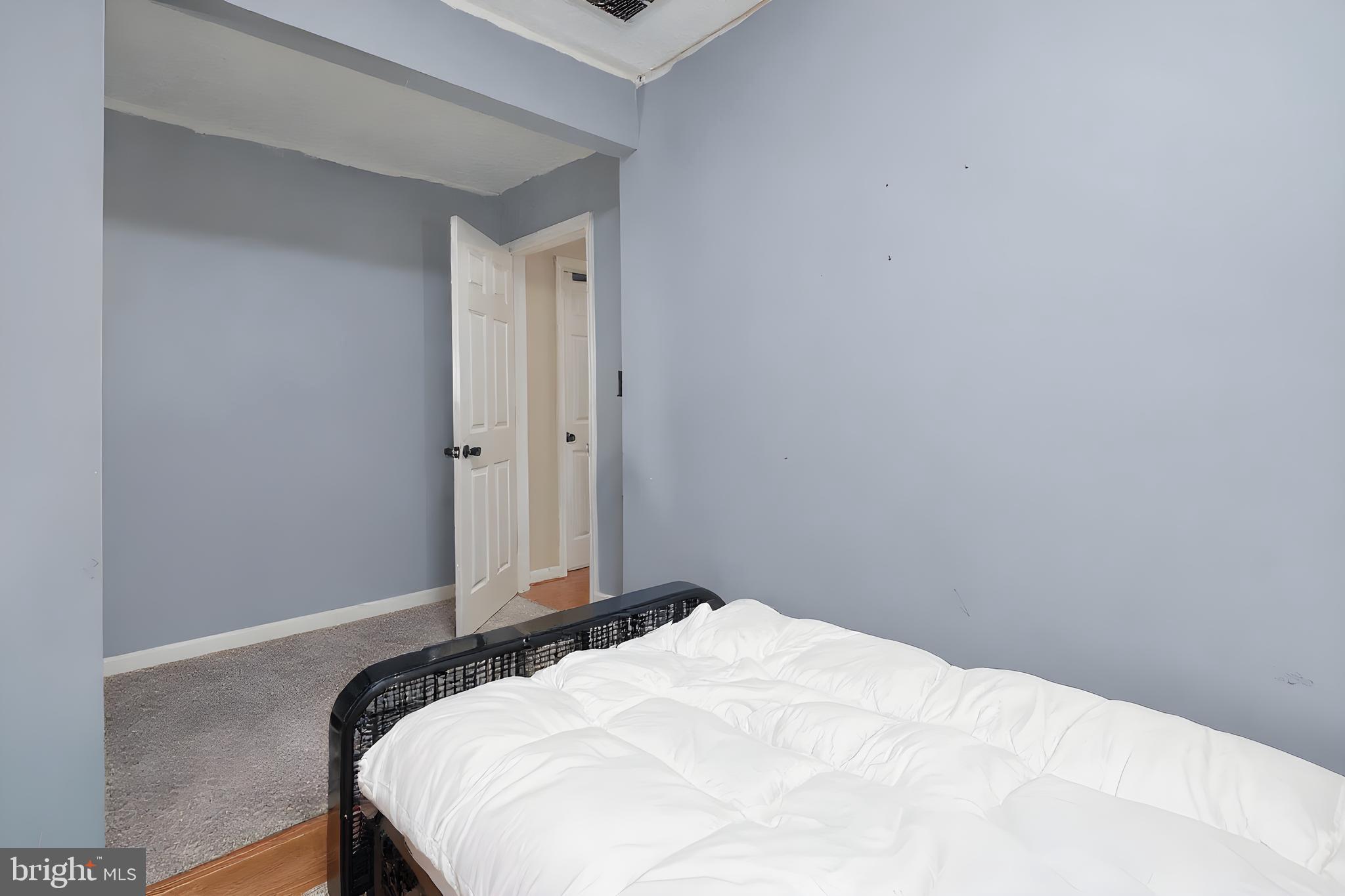 1839 Harbor Drive Chester, MD 21619 - Photo 16 of 23 a bedroom with a bed and a window