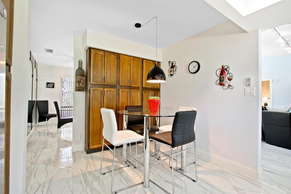 1501 Northwest 7th Street Boca Raton, FL 33486 - Photo 11 of 22 1501 nw 7 street.jpg 1