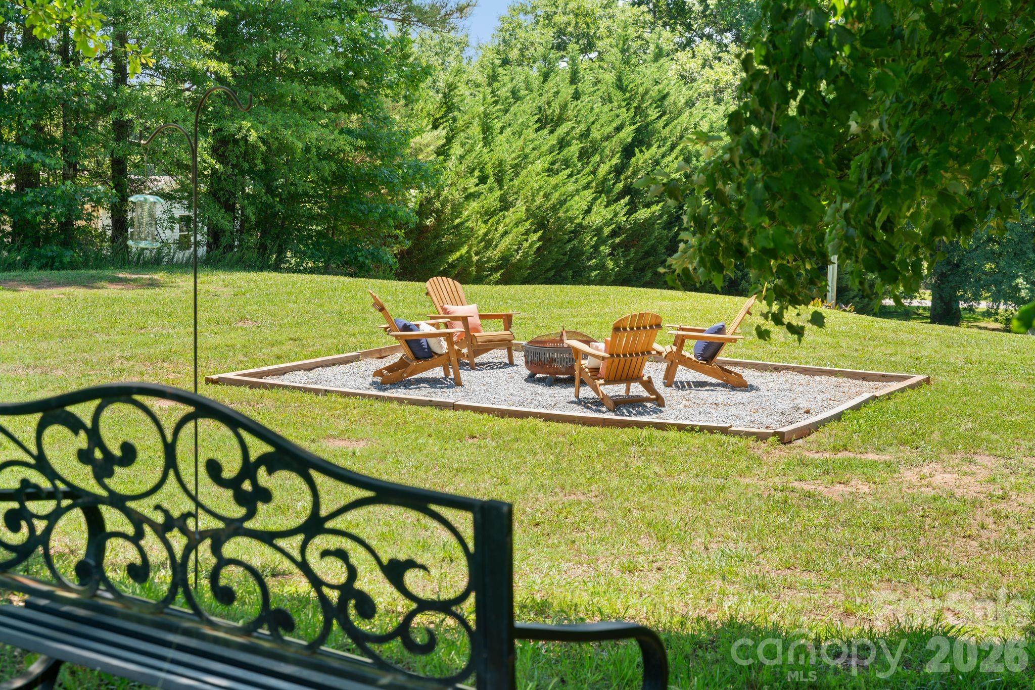 527 Floyd Blackwell Road Tryon, NC 28782 - Photo 32 of 41