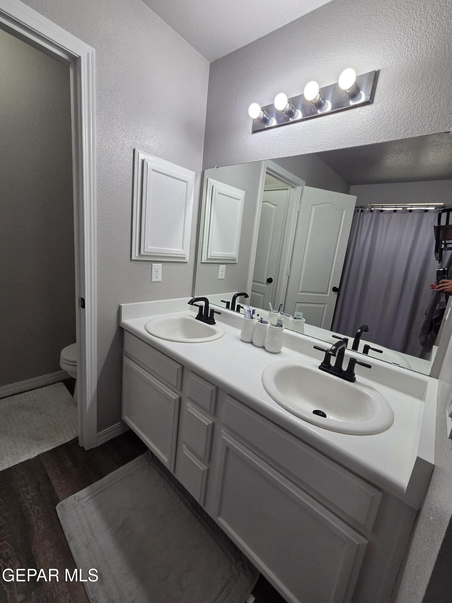 14227 Ranier Point Drive El Paso, TX 79938 - Photo 27 of 45 20260919_122549
