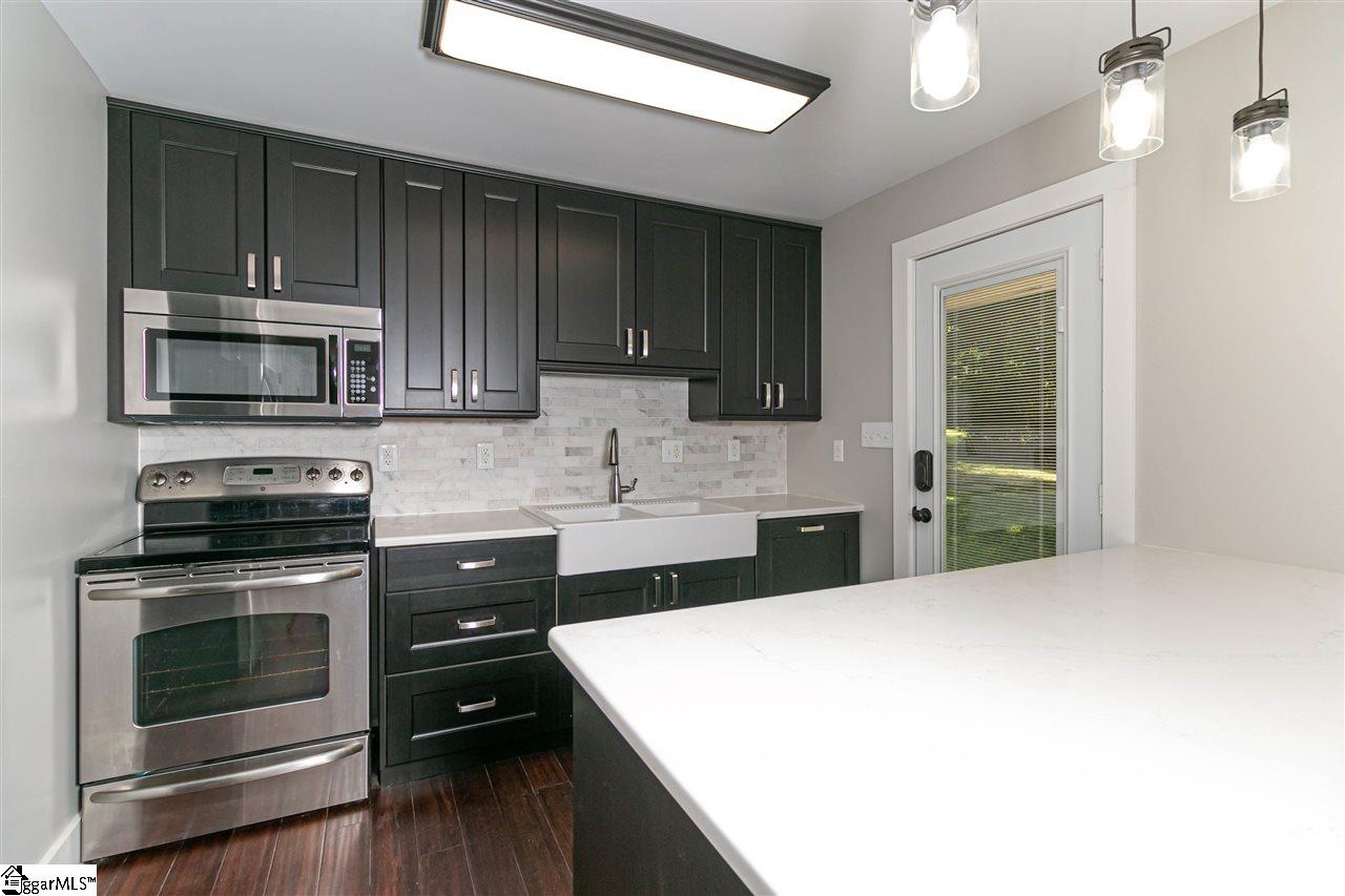 3160 State Rd S-30-309 Laurens, SC 29360 - Photo 3 of 18 Gallery Image 3