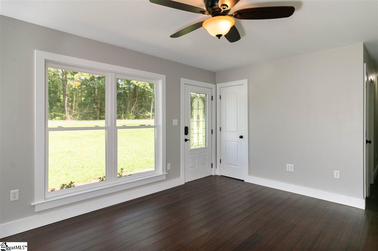 3160 State Rd S-30-309 Laurens, SC 29360 - Photo 8 of 18 Gallery Image 8