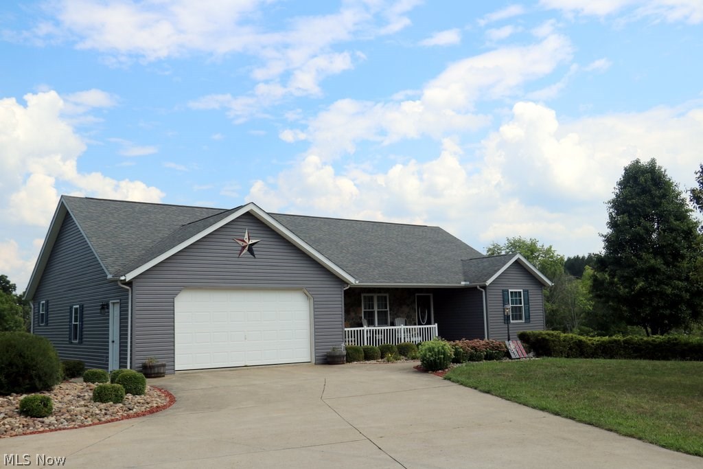 59600 Country Club Road Byesville, OH 43723 - Photo 1 of 27 Gallery Image 1