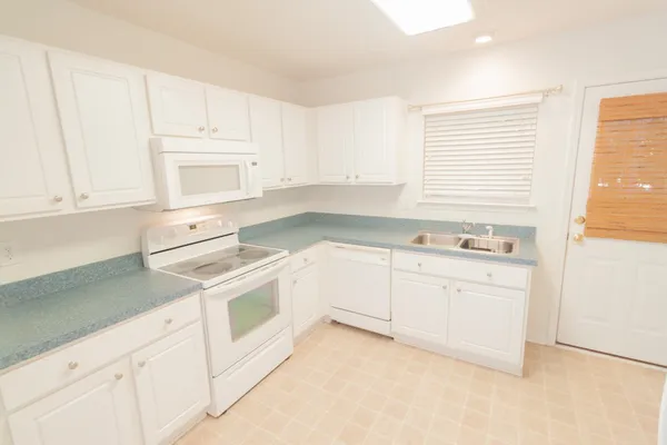 $1,595 | 187 Madrid Drive, Murrells Inlet, SC 29576