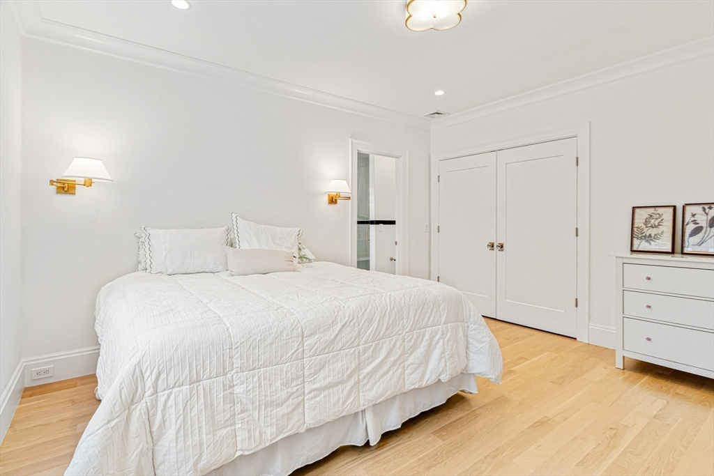 34 Morton Road Newton, MA 02459 - Photo 12 of 40