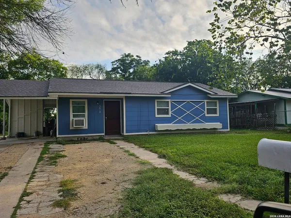 $1,425 | 5619 Stonybrook Drive, San Antonio, TX 78242