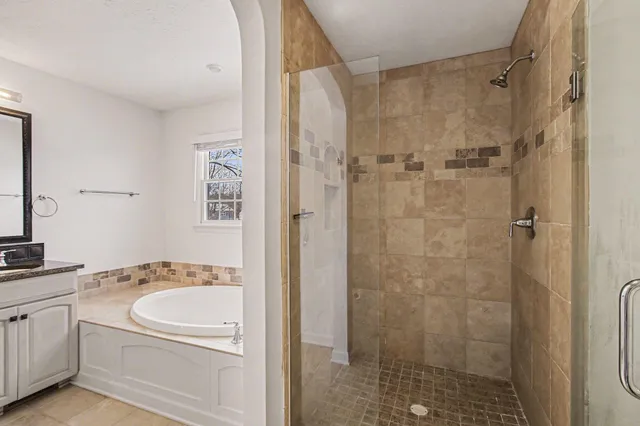 $775,000 | 7205 Point Betsie Dr Haven, South Haven, MI 49090