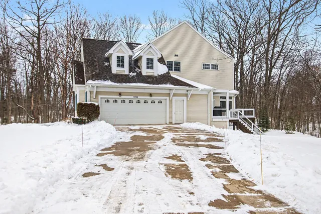 $775,000 | 7205 Point Betsie Dr Haven, South Haven, MI 49090