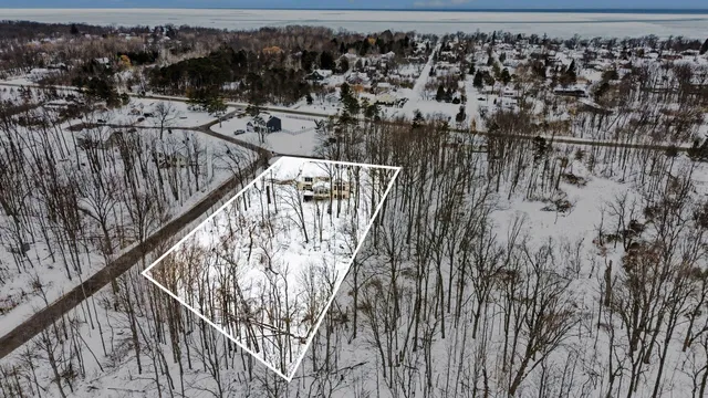 $775,000 | 7205 Point Betsie Dr Haven, South Haven, MI 49090