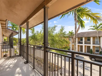 $3,300 | 14741 Southwest 11th Street, Pembroke Pines, FL 33027