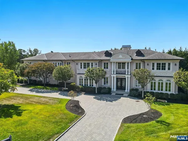 $5,550,000 | 144 Truman Drive, Cresskill, NJ 07626