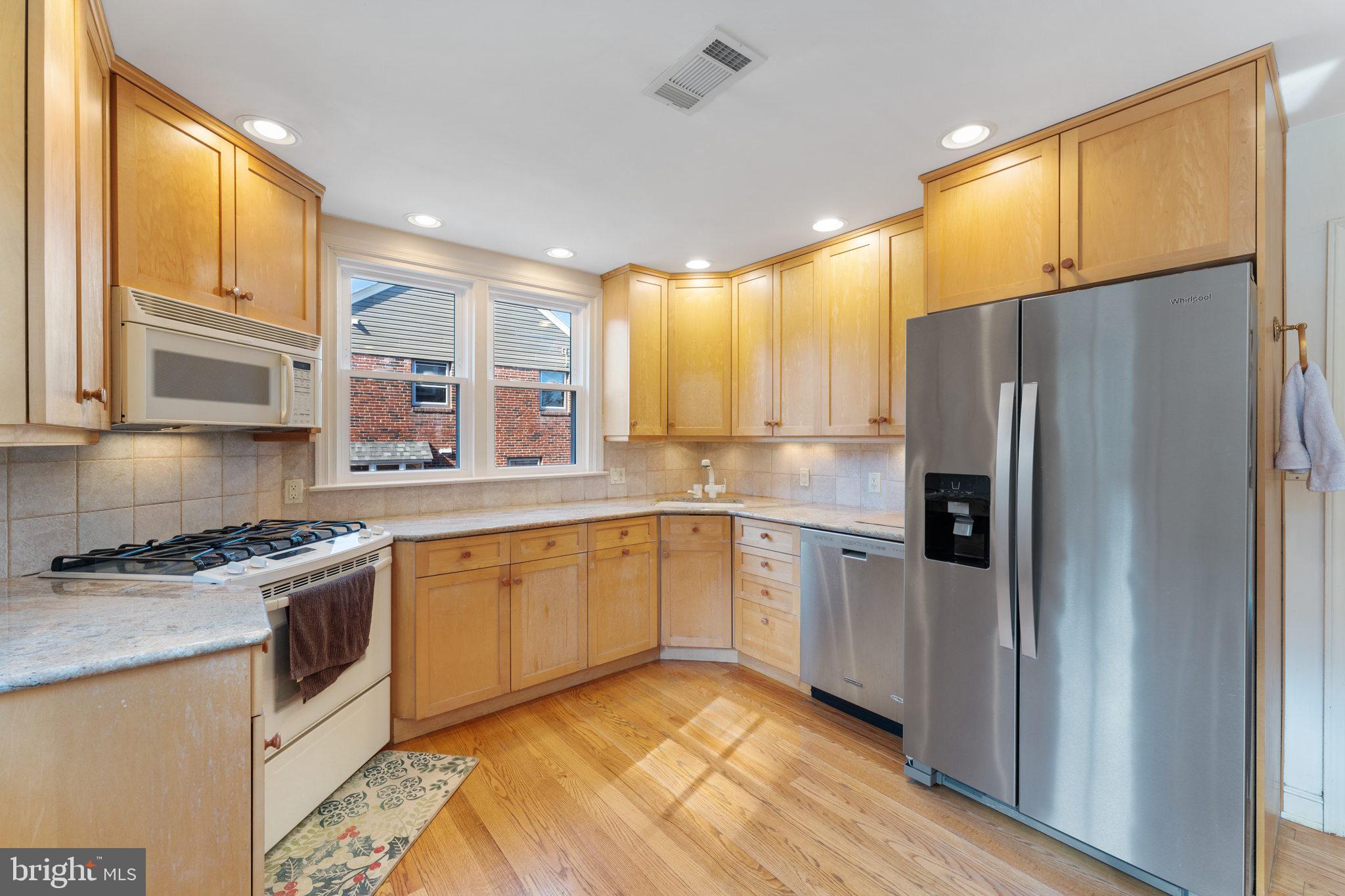 1117 Ashbourne Road Cheltenham, PA 19012 - Photo 11 of 30