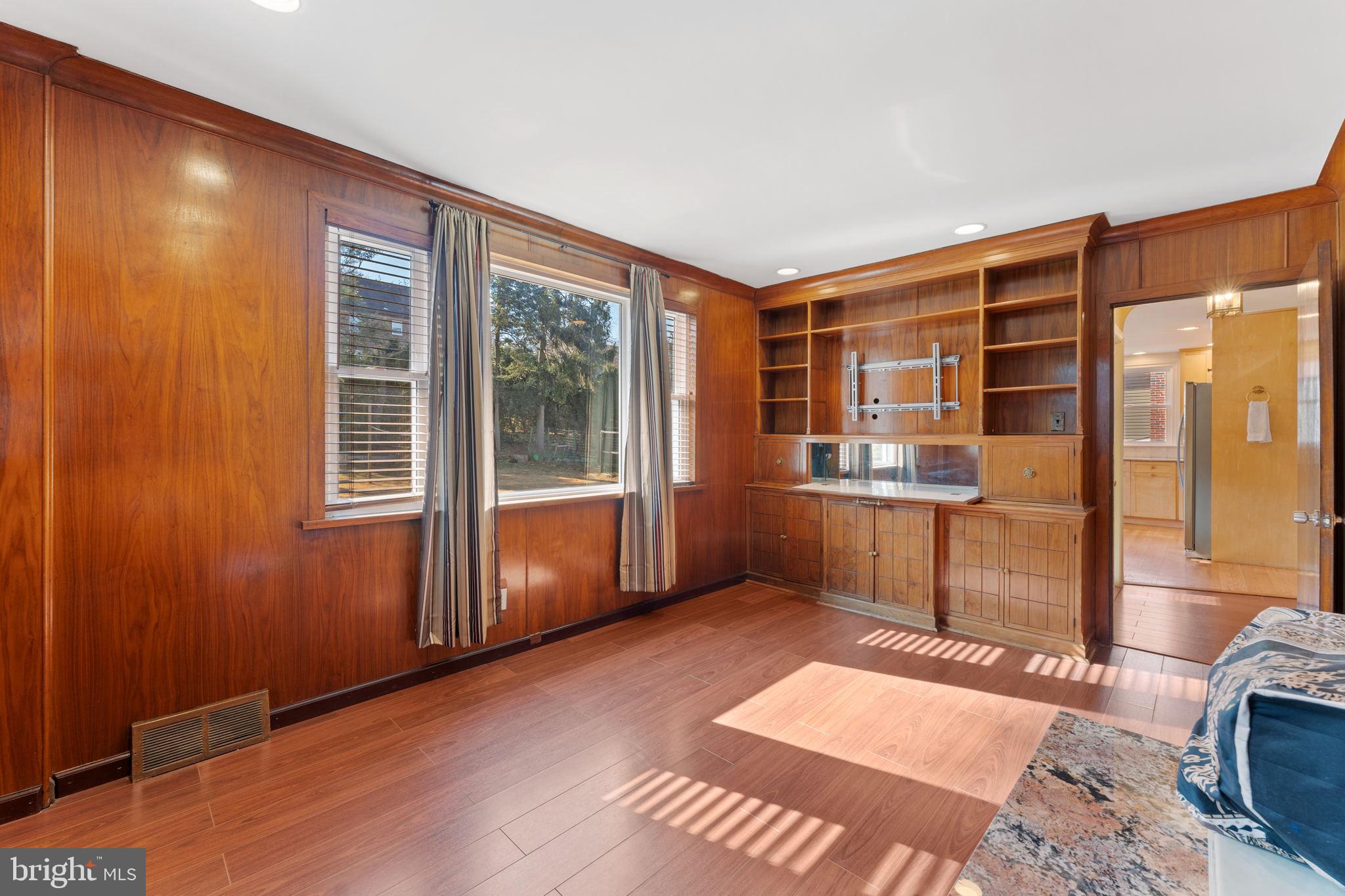 1117 Ashbourne Road Cheltenham, PA 19012 - Photo 15 of 30