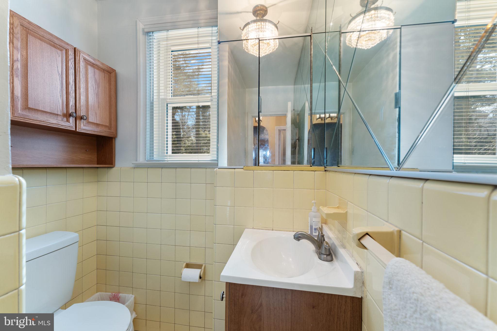 1117 Ashbourne Road Cheltenham, PA 19012 - Photo 16 of 30