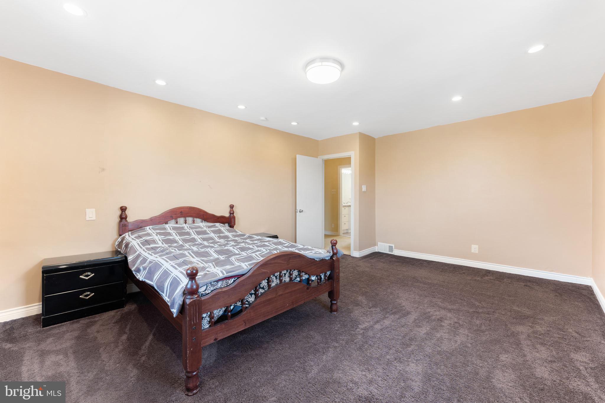 1117 Ashbourne Road Cheltenham, PA 19012 - Photo 22 of 30