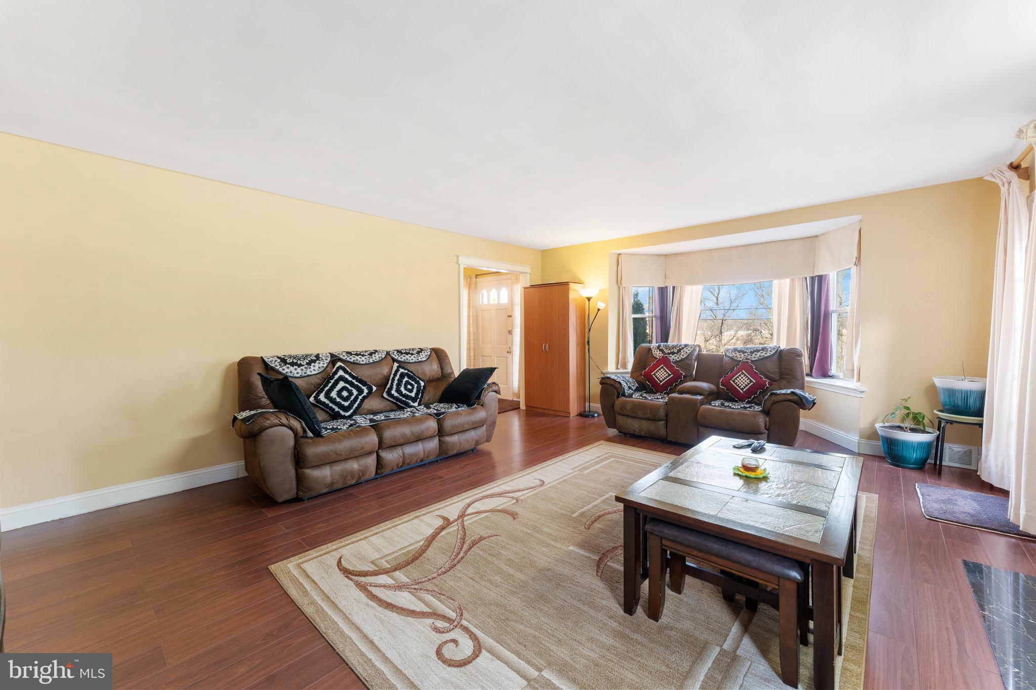 1117 Ashbourne Road Cheltenham, PA 19012 - Photo 7 of 30