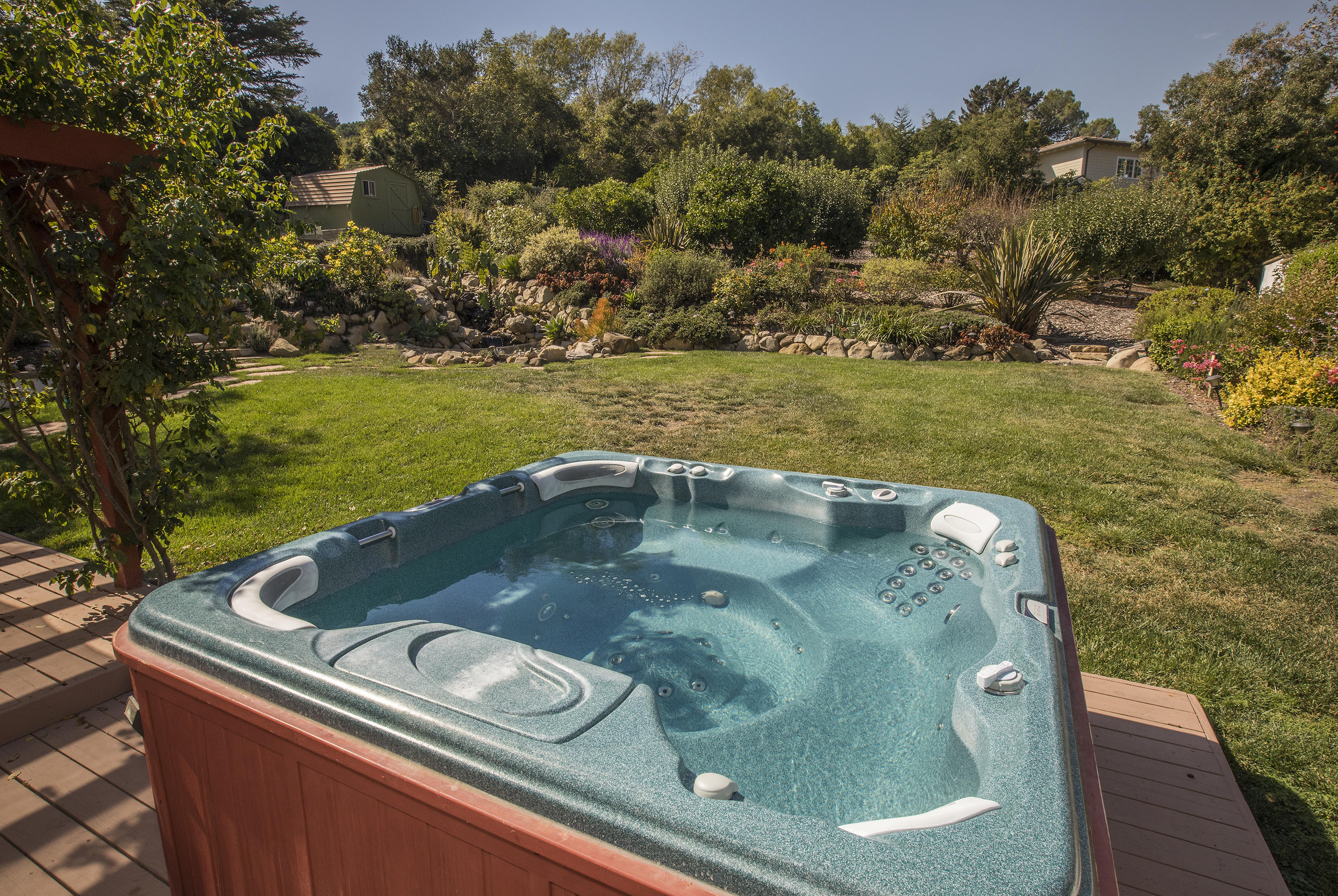 3165 Eucalyptus Hill Road Santa Barbara, CA 93108 - Photo 15 of 21