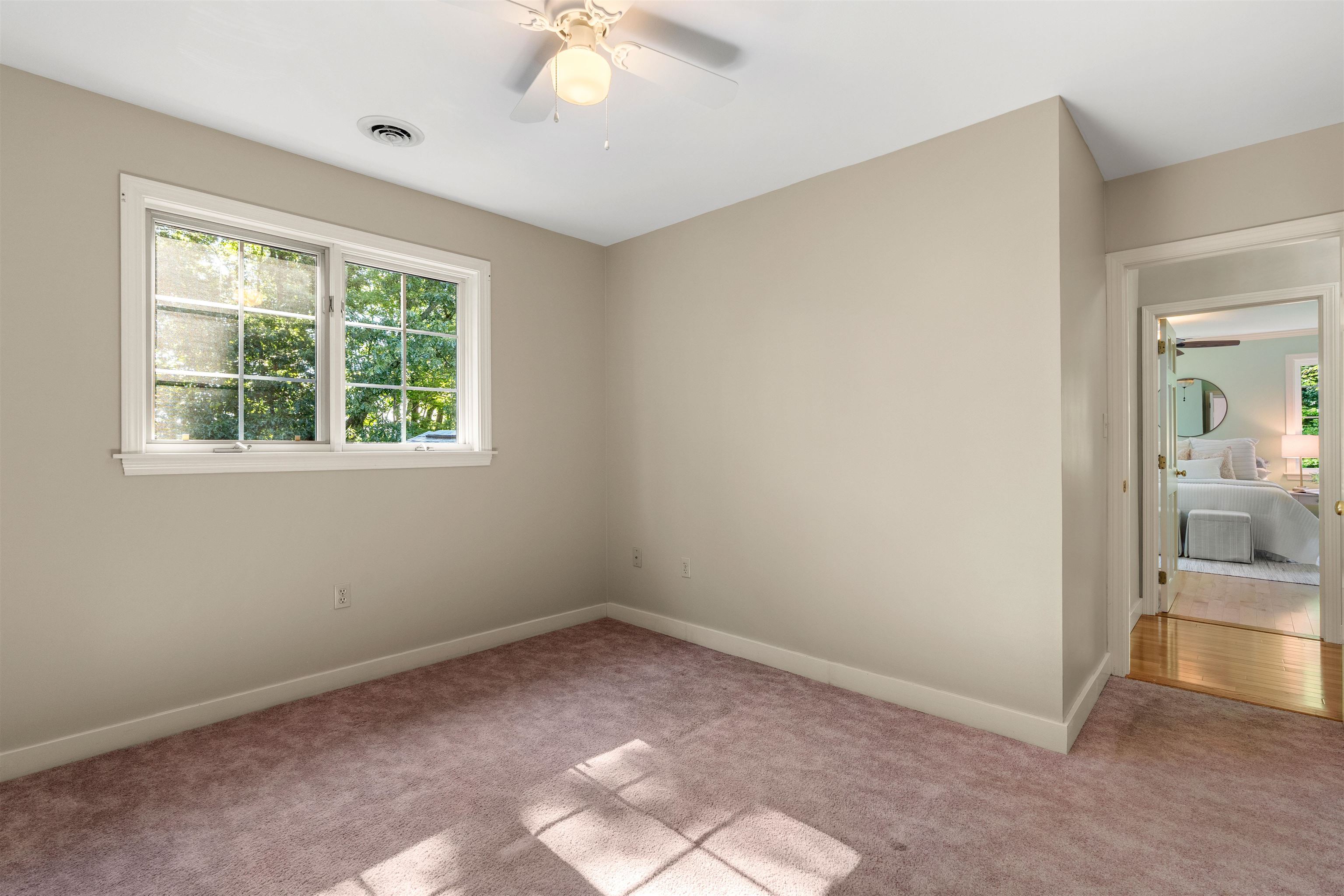 20 Hadley Road Merrimack, NH 03054 - Photo 34 of 58 Gallery Image 34