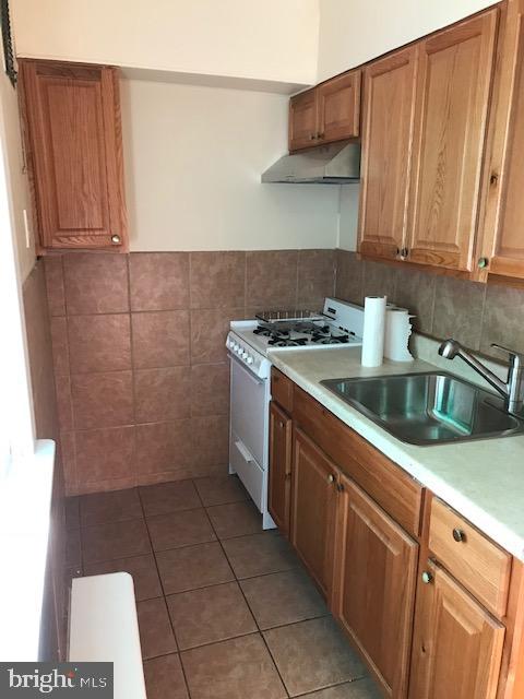 3175 Tilton Street Philadelphia, PA 19134 - Photo 7 of 28