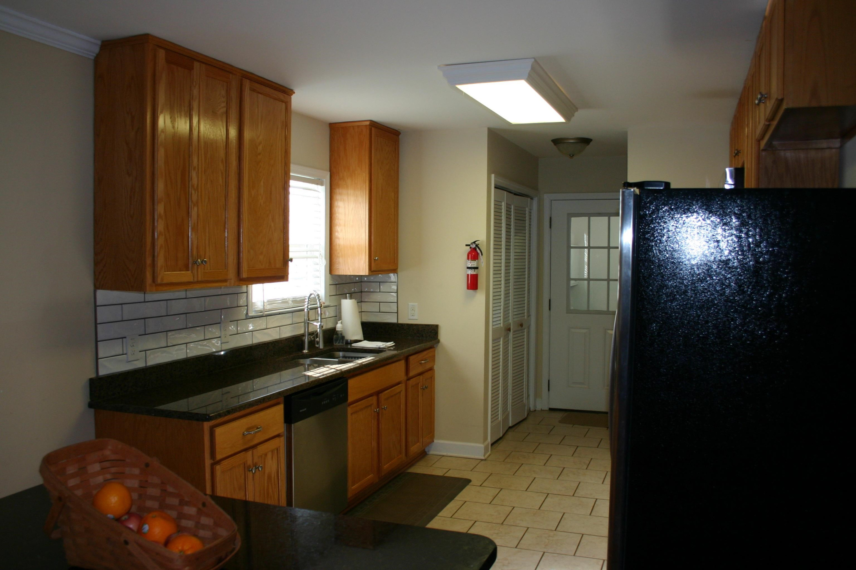 728 Jack Road Clayton, NC 27520 - Photo 8 of 25 Kitchen
