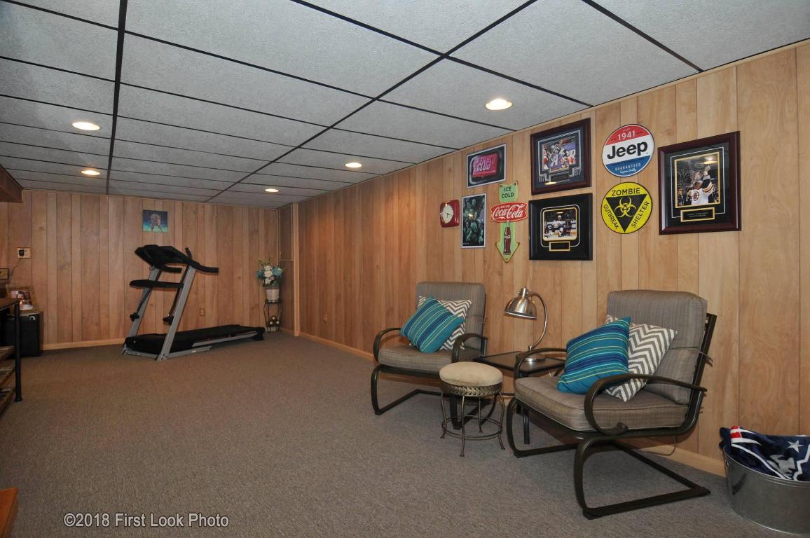 10 Hospital Road East Providence, RI 02915 - Photo 21 of 38 Gallery Image 21