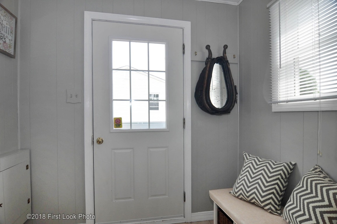 10 Hospital Road East Providence, RI 02915 - Photo 24 of 38 Gallery Image 24