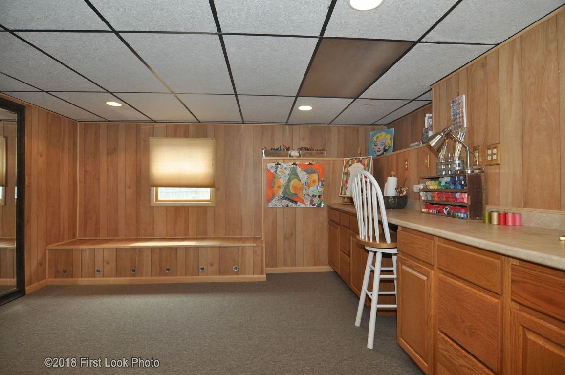 10 Hospital Road East Providence, RI 02915 - Photo 27 of 38 Gallery Image 27