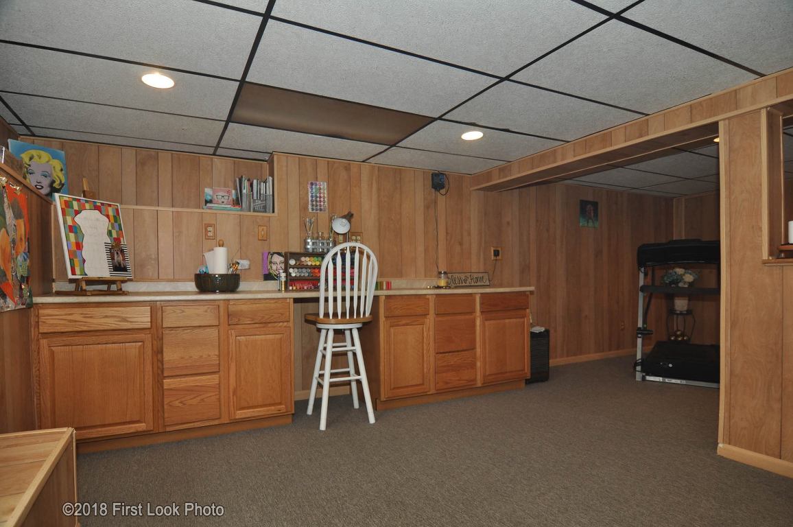 10 Hospital Road East Providence, RI 02915 - Photo 29 of 38 Gallery Image 29