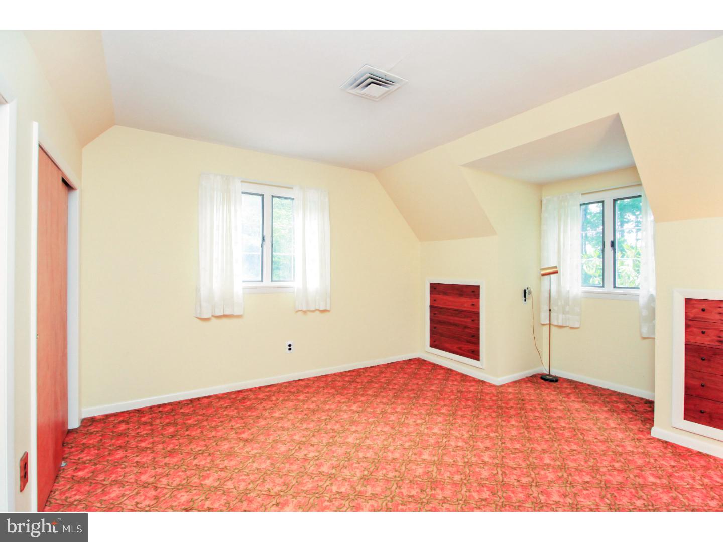 50 Beagle Club Road Pilesgrove, NJ 08098 - Photo 15 of 25 Bedroom