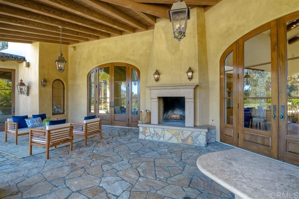 5168 Linea Del Cielo Rancho Santa Fe, CA 92067 - Photo 11 of 25 Gallery Image 11