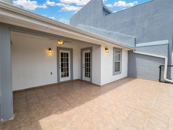 $1,900 | 428 Quail Avenue, McAllen, TX 78504