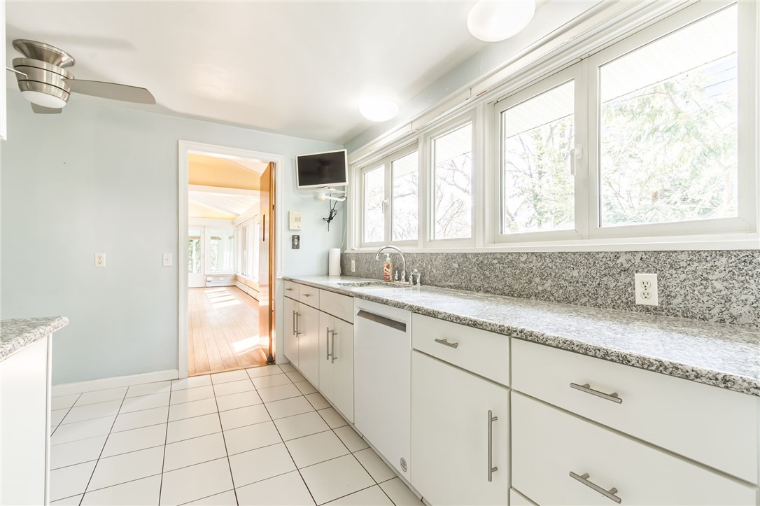 245 South Winton Road Rochester, NY 14610 - Photo 20 of 35