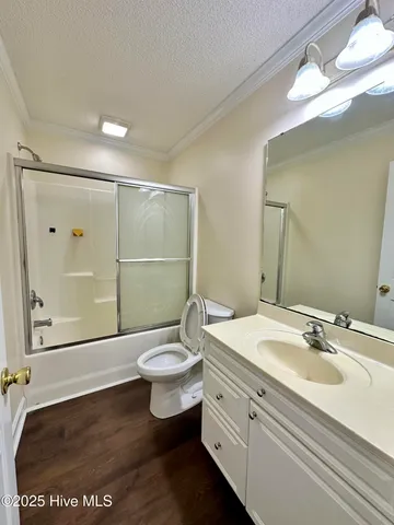 $2,200 | 2710 Tonya Court, Winterville, NC 28590