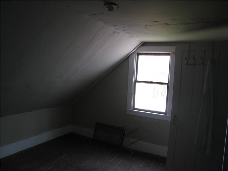 121 Brock Road Searsport, ME 04974 - Photo 20 of 24 Bedroom.